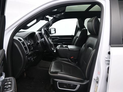 Used 2023 RAM 1500 Laramie AWD/4WD image 22