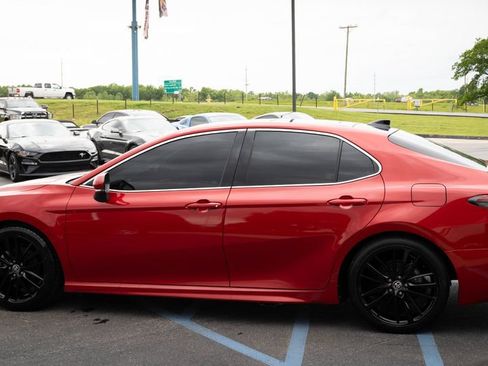 Used 2022 Toyota Camry XSE w/ Navigation Package FWD image 18