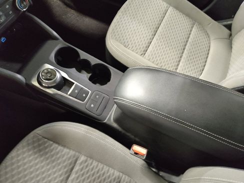 Used 2022 Ford Escape SE FWD image 26