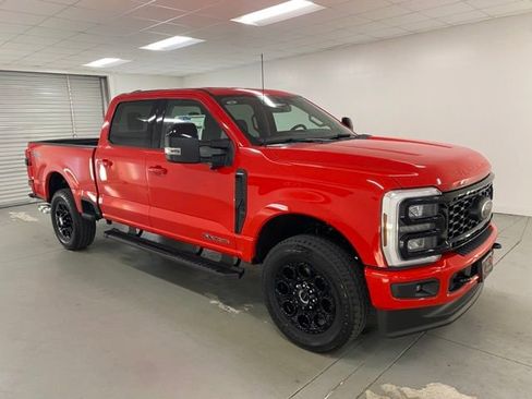 New 2025 Ford F250 Lariat w/ Black Appearance Package image 3