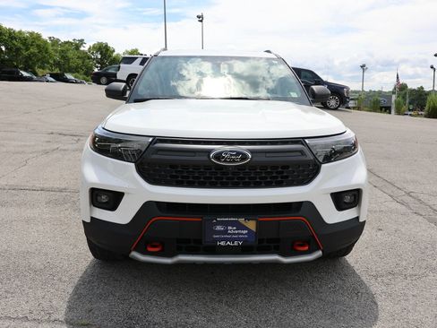 Used 2022 Ford Explorer Timberline AWD/4WD image 2