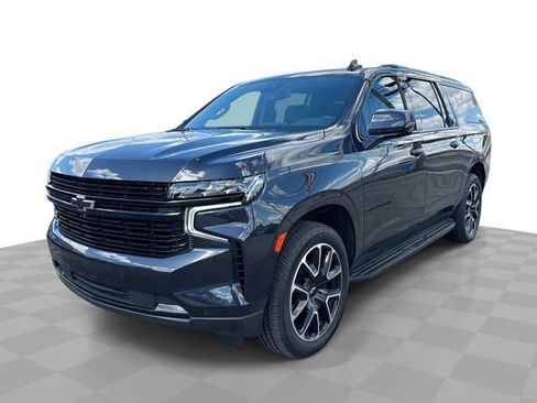 Used 2023 Chevrolet Suburban RST w/ Luxury Package AWD/4WD image 1