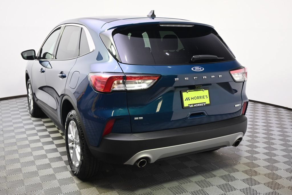 Used 2020 Ford Escape SE AWD/4WD image 4