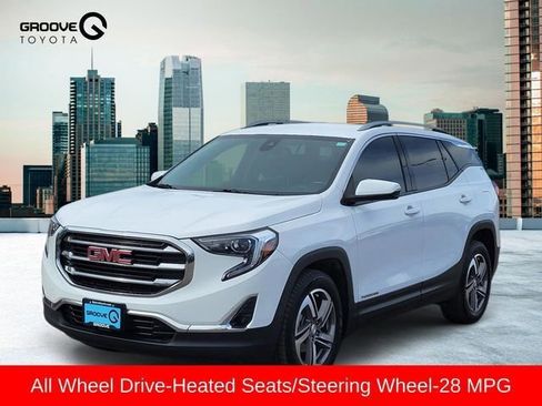 Used 2021 GMC Terrain SLT image 1