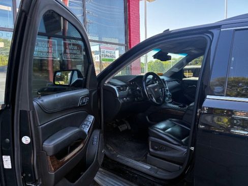 Used 2017 Chevrolet Tahoe LT AWD/4WD image 9
