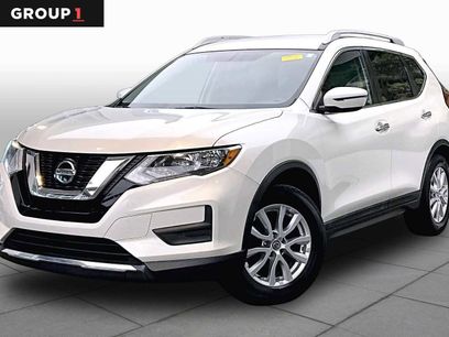 Used 2018 Nissan Rogue SV