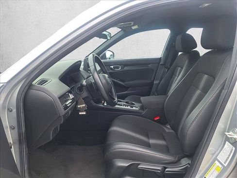 Used 2025 Honda Civic Sport image 10