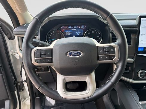 Used 2023 Ford Expedition Max XLT AWD/4WD image 32