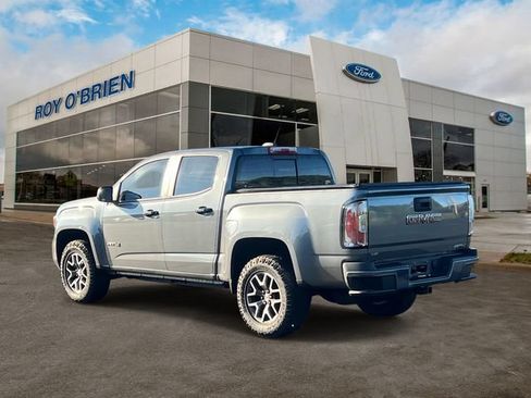 Used 2022 GMC Canyon AT4 w/ Trailering Package AWD/4WD image 3