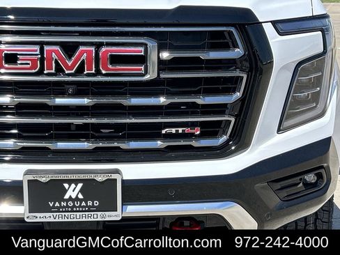 New 2026 GMC Yukon XL AT4 w/ AT4 Premium Plus Package AWD/4WD image 8