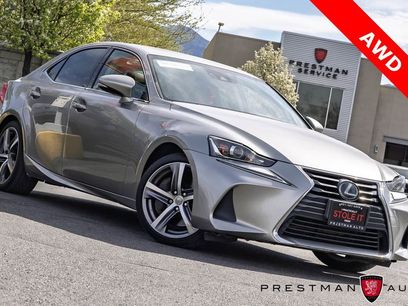 Used 2018 Lexus IS 300 AWD w/ Comfort Package