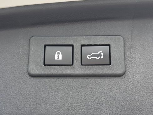 Certified 2024 Subaru Outback Touring XT AWD/4WD image 10