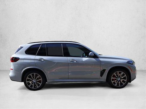 Used 2024 BMW X5 xDrive50e w/ M Sport Package AWD/4WD image 5