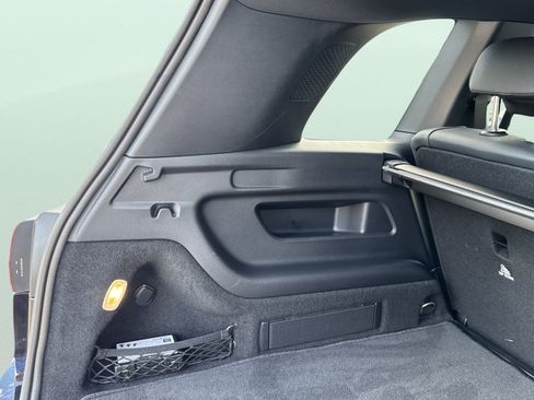 Used 2023 Mercedes-Benz EQB 350 4MATIC SUV w/ Exclusive Package image 36