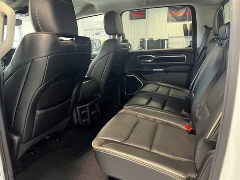 Used 2022 RAM 1500 Laramie w/ Off Road Group image 13