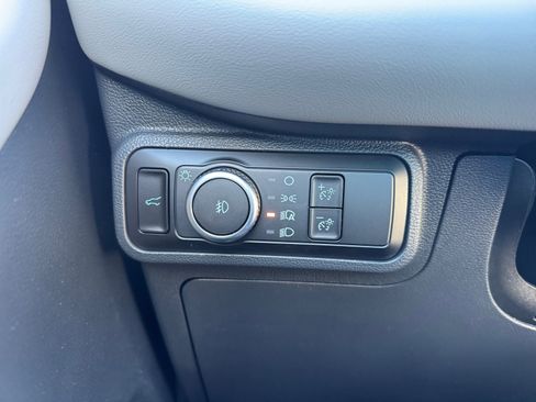 New 2026 Ford Explorer Active w/ Active Comfort Package image 19