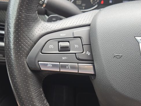 Used 2020 Cadillac XT4 Sport w/ Driver Awareness Package image 31