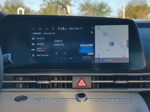 New 2026 Hyundai Elantra Limited image 19