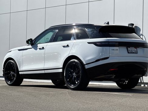 Certified 2025 Land Rover Range Rover Velar Dynamic SE image 3