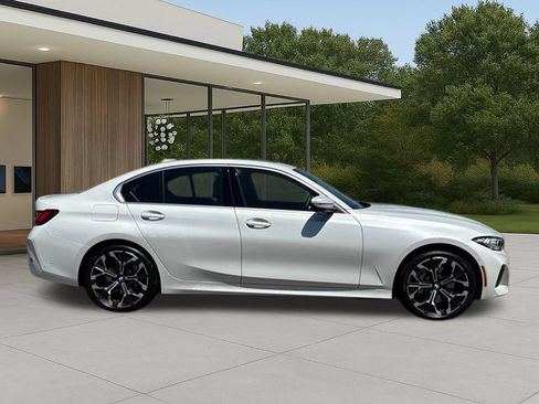 Used 2026 BMW 330i Sedan w/ Premium Package RWD image 7