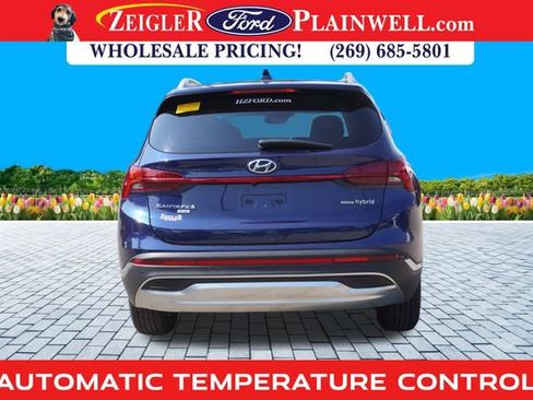 Used 2023 Hyundai Santa Fe Blue image 4