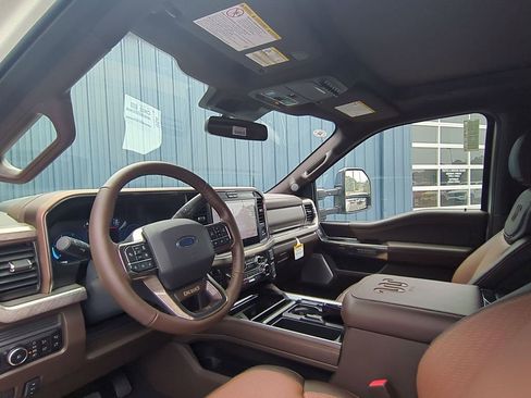 New 2026 Ford F250 King Ranch w/ Chrome Package AWD/4WD image 14