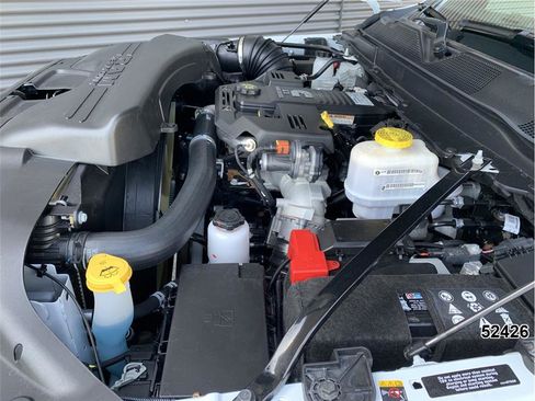 Used 2024 RAM 5500 Tradesman w/ Safety Group image 11