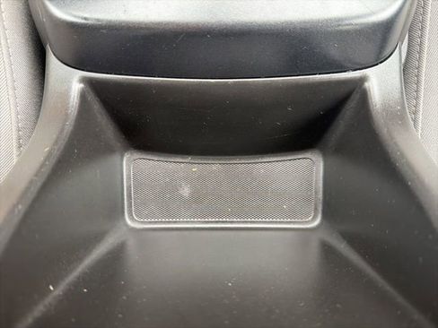 Used 2017 Chevrolet Colorado W/T image 30