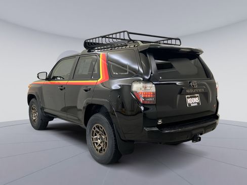 Used 2023 Toyota 4Runner 40th Anniversary SE AWD/4WD image 7