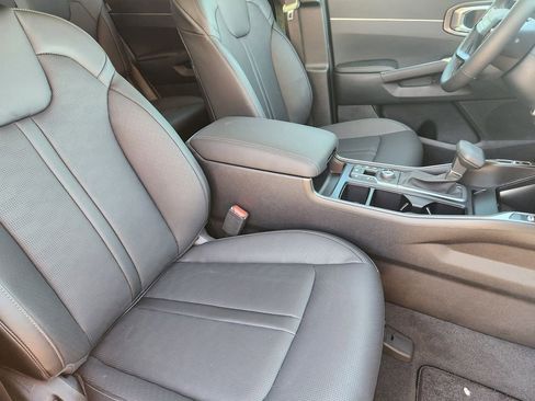 New 2026 Kia Sorento S AWD/4WD image 10