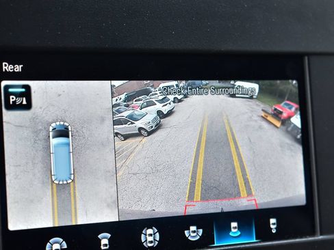 Used 2024 Mercedes-Benz Sprinter 2500 image 29