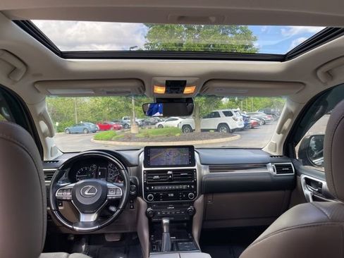 Used 2022 Lexus GX 460 Luxury AWD/4WD image 38