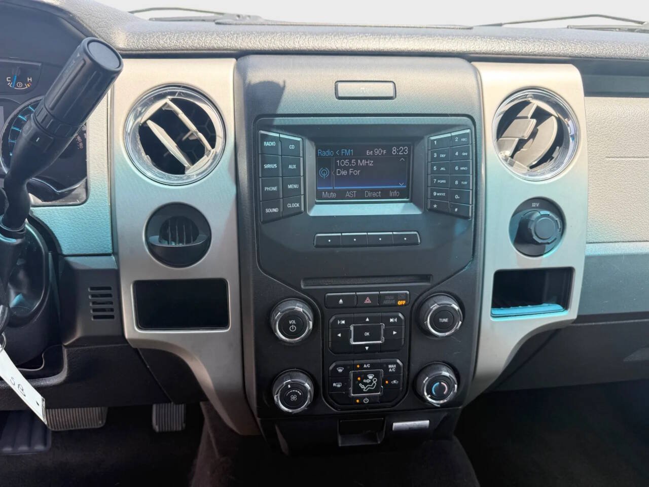 Used 2014 Ford F150 XLT w/ XLT Convenience Package RWD image 14