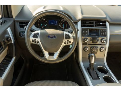 Used 2013 Ford Edge SEL image 19