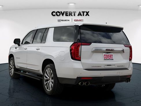 Used 2021 GMC Yukon XL Denali w/ Denali Premium Package image 6