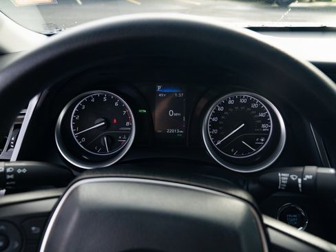 Used 2023 Toyota Camry LE image 12