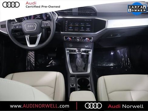 Certified 2025 Audi Q3 2.0T Premium Plus w/ Premium Plus Package image 26