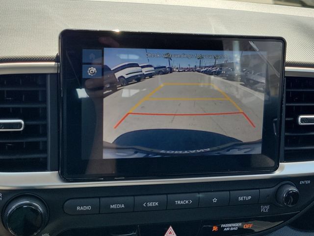 Certified 2026 Hyundai Venue SE FWD image 11