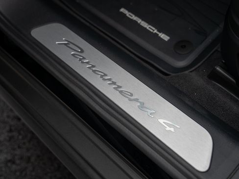 Used 2026 Porsche Panamera 4 AWD/4WD image 12