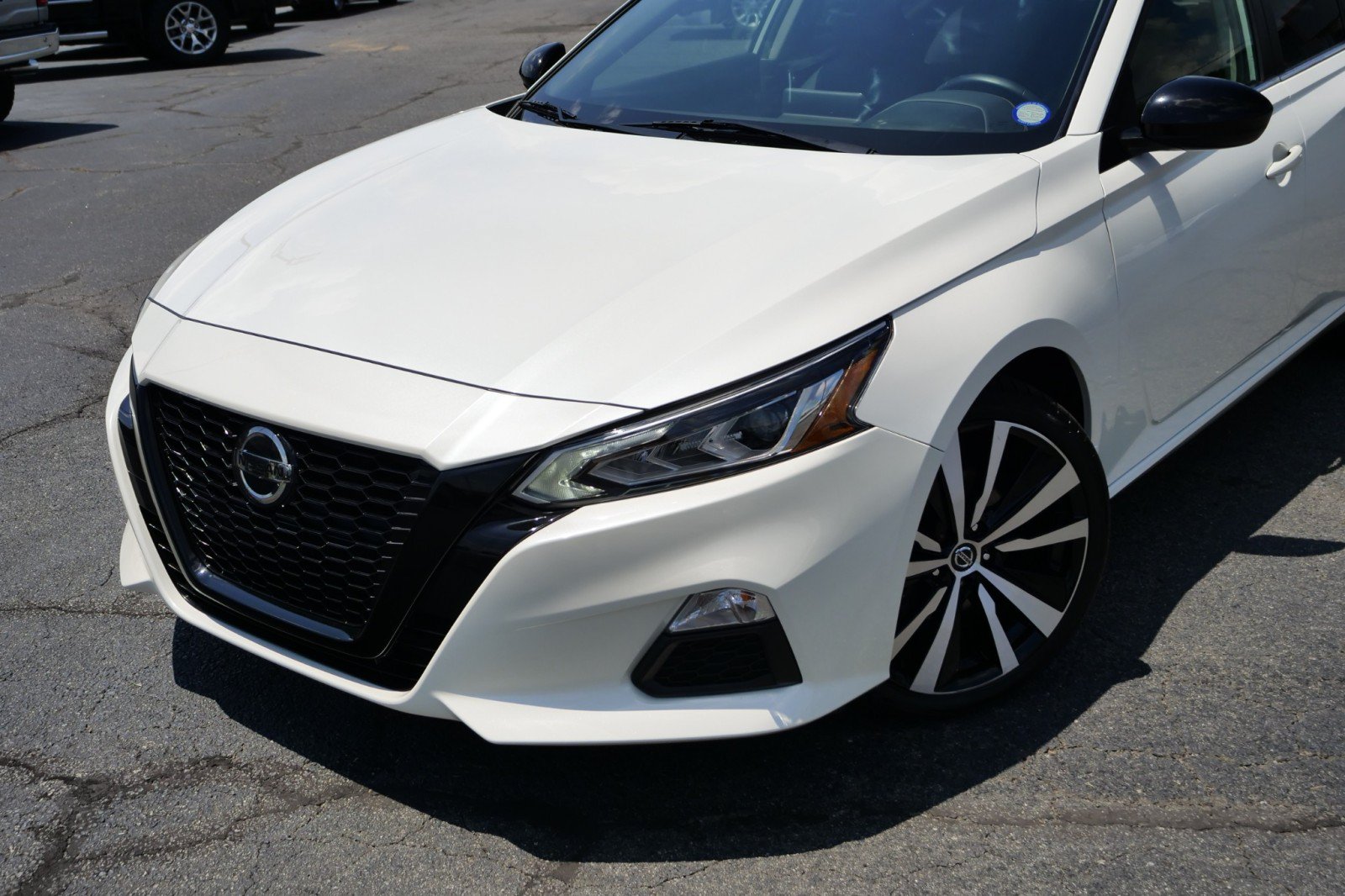 Used 2020 Nissan Altima 2.5 SR FWD image 38