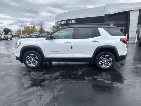 New 2026 GMC Terrain Elevation w/ Technology Package II image 7