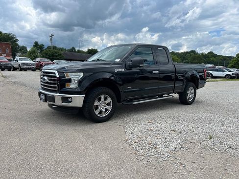 Used 2016 Ford F150 XLT w/ Equipment Group 301A Mid AWD/4WD image 4