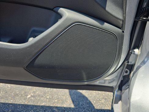 Used 2019 Honda Accord Touring image 14