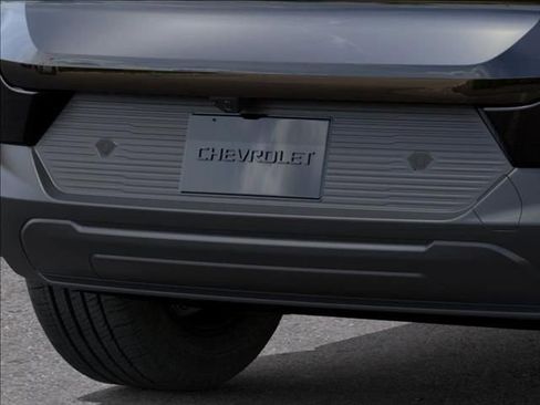 Used 2026 Chevrolet Equinox EV LT image 14