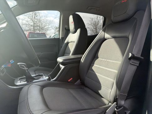 Used 2022 GMC Canyon AT4 w/ Trailering Package image 27