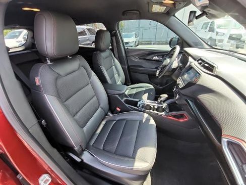 Used 2023 Chevrolet TrailBlazer RS w/ Convenience Package FWD image 25