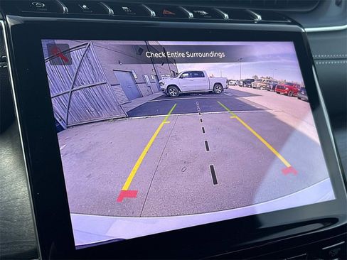 New 2025 Jeep Grand Cherokee Limited w/ Black Appearance Package image 31