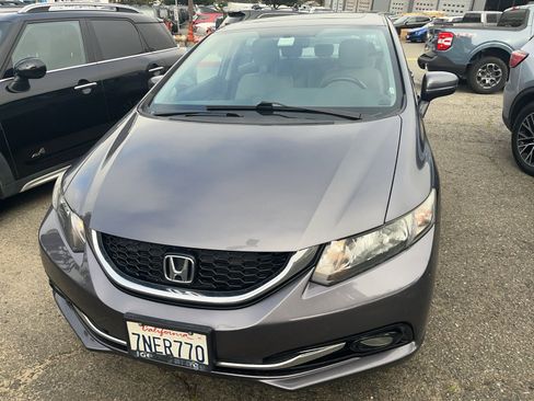 Used 2015 Honda Civic EX-L image 2
