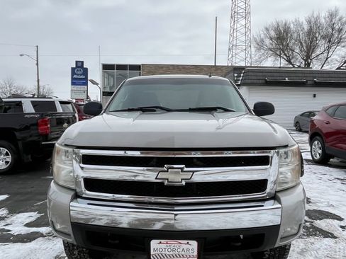 Used 2007 Chevrolet Silverado 1500 LT w/ 1LT Convenience Package image 1