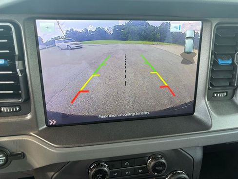 Used 2024 Ford Bronco Black Diamond AWD/4WD image 27